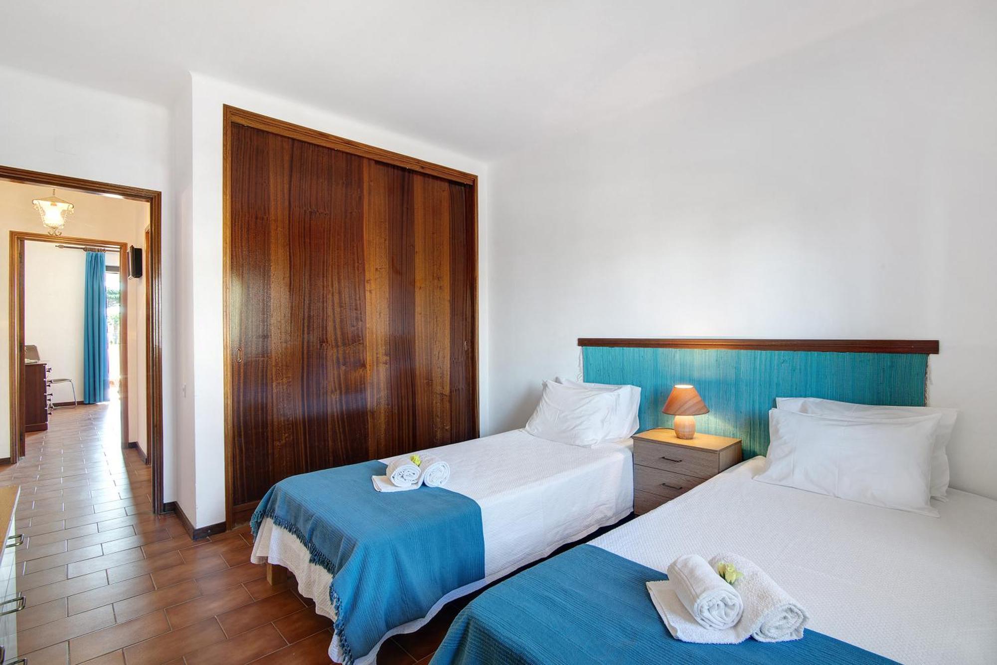 Ivone Apartment